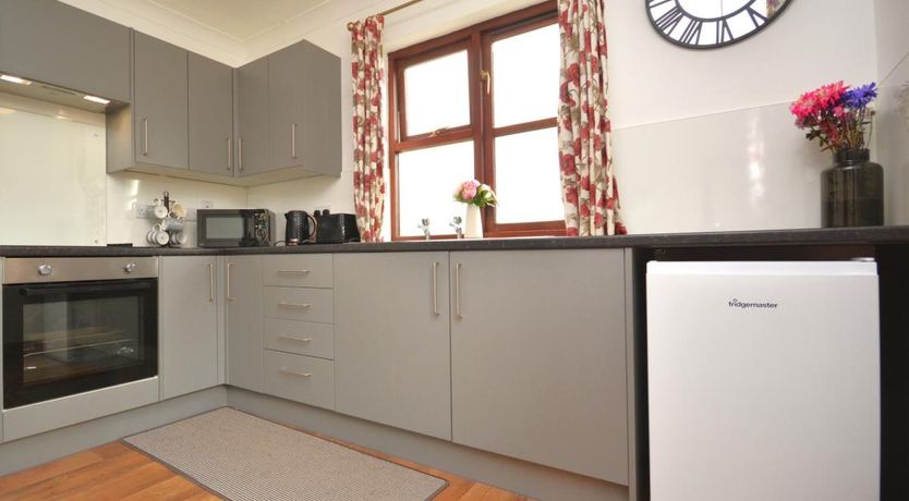 Photo of 1 Bed in Treglasta