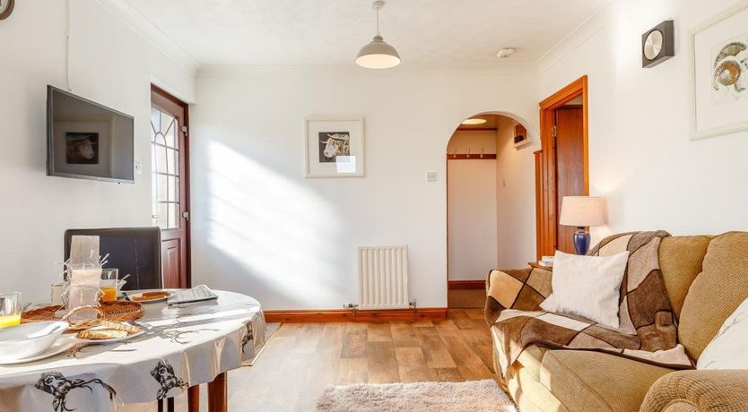 Photo of 1 Bed in Treglasta