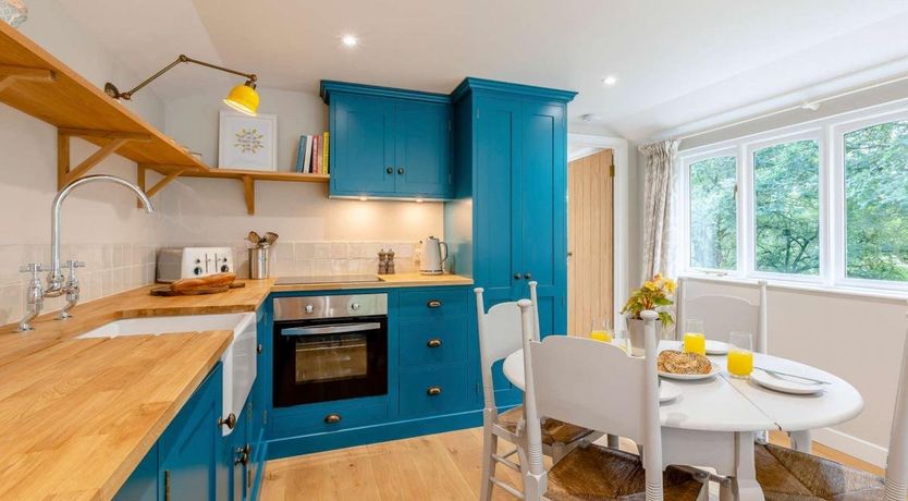 Photo of 1 Bed in Holton