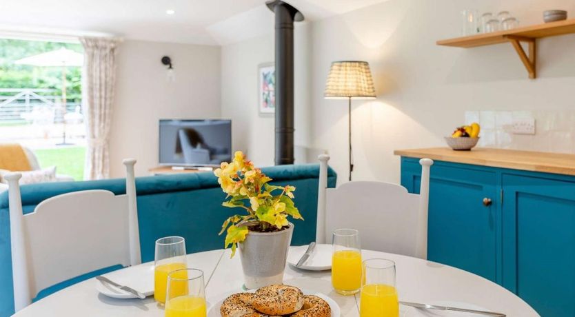 Photo of 1 Bed in Holton