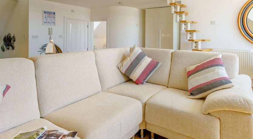 Photo of 2 Bed in Tenby