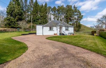 in Kirriemuir  (82244) Holiday Cottage