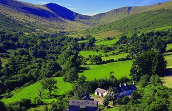 4 Bed in Brecon Holiday Home