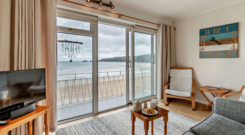 Photo of in Saundersfoot (FB243)
