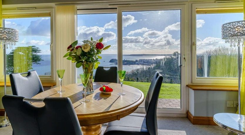 Photo of 2 Bed in Tenby