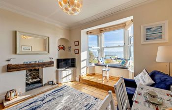 2 Bed in Aberdyfi Apartment