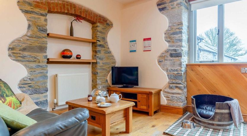 Photo of 1 Bed in St. Giles-on-the-Heath