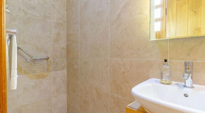 Photo of 1 Bed in St. Giles-on-the-Heath