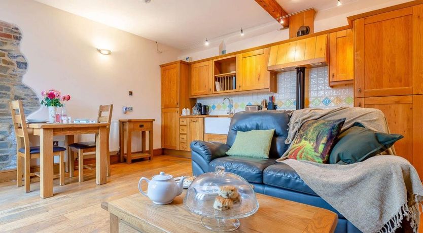 Photo of 1 Bed in St. Giles-on-the-Heath