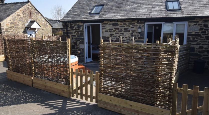 Photo of 1 Bed in St. Giles-on-the-Heath