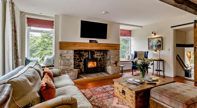 Photo of 6 Bed in Brecon