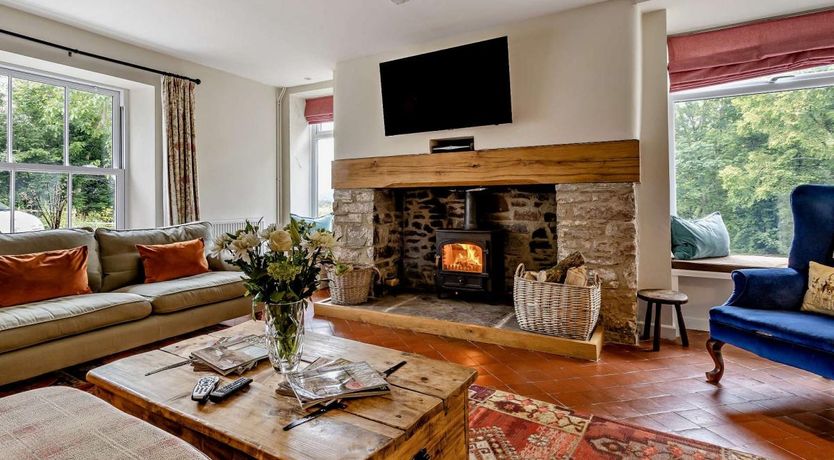 Photo of 6 Bed in Brecon