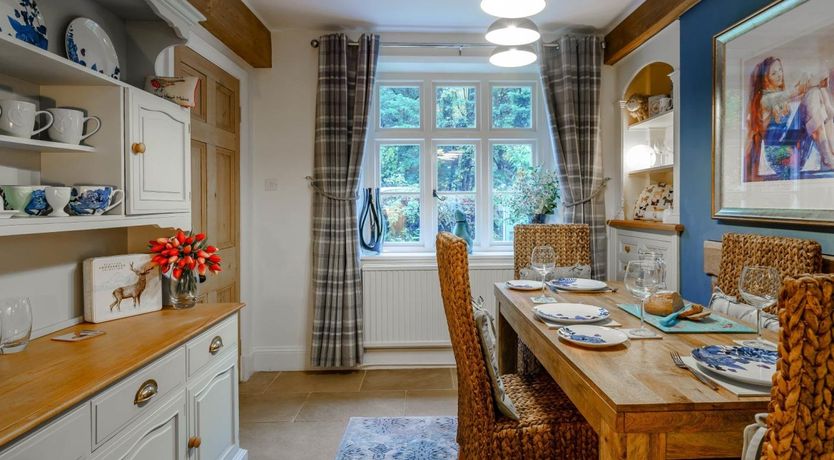 Photo of 2 Bed in Grange Over Sands