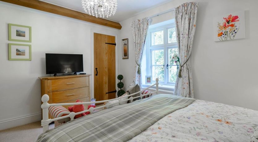 Photo of 2 Bed in Grange Over Sands