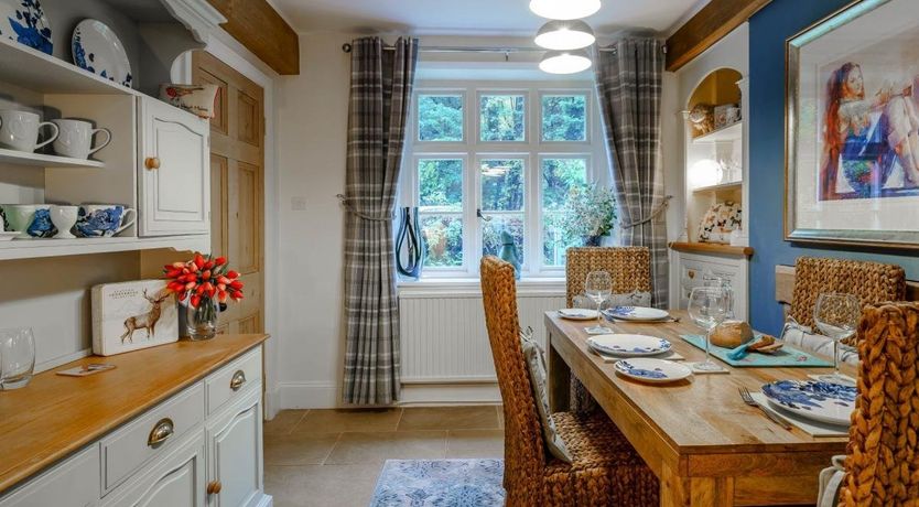 Photo of 2 Bed in Grange over Sands