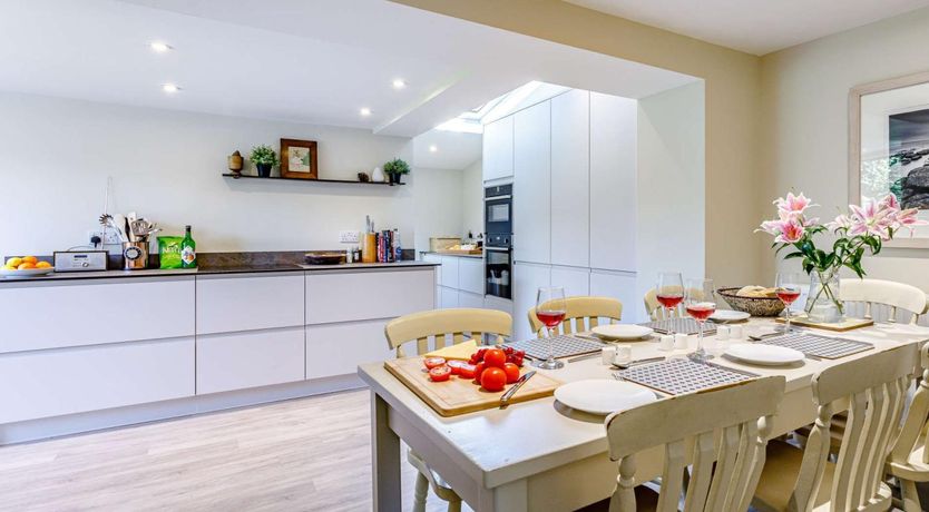 Photo of 3 Bed in Kingsbridge