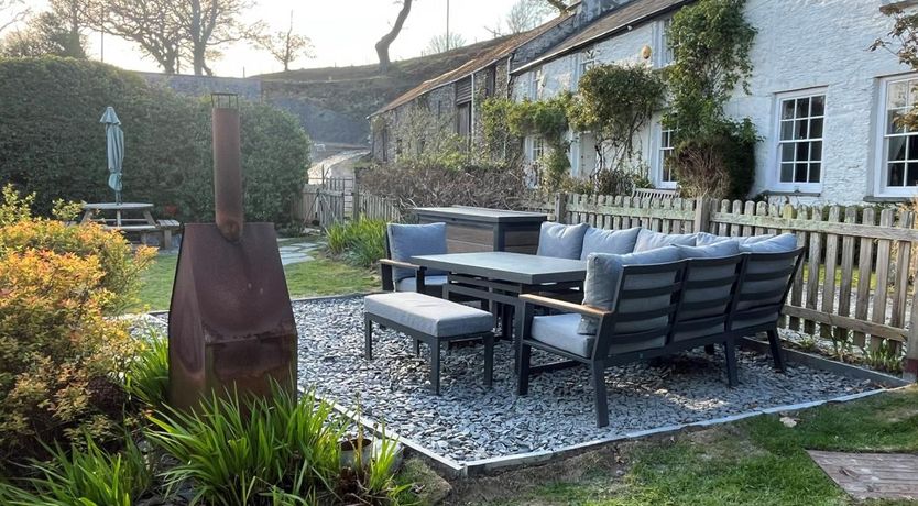 Photo of 4 Bed in Pennal