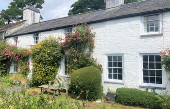 4 Bed in Machynlleth Holiday Cottage
