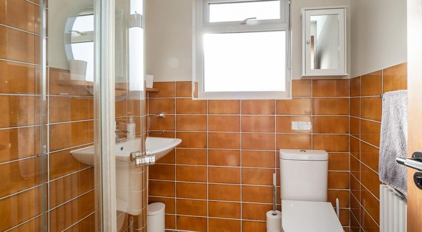 Photo of 1 Bed in Mundeseley