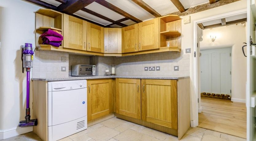 Photo of 3 Bed in Wetton