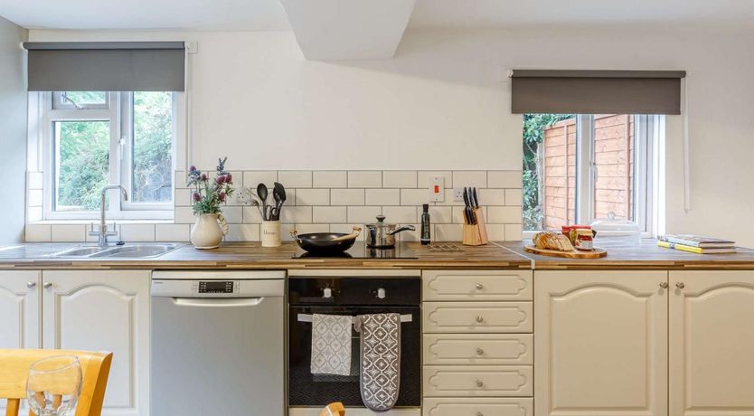 Photo of 3 Bed in Cullompton