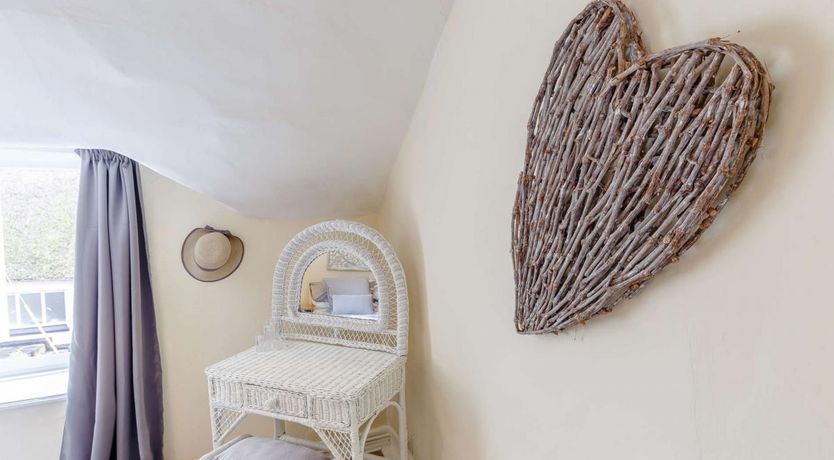 Photo of 3 Bed in Willand