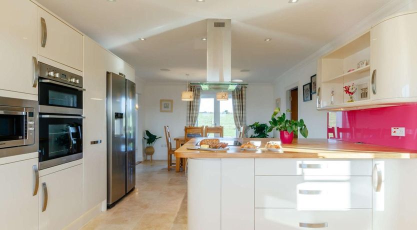 Photo of 4 Bed in Forfar