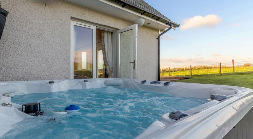 Photo of 4 Bed in Forfar