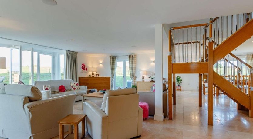 Photo of 4 Bed in Tannadice