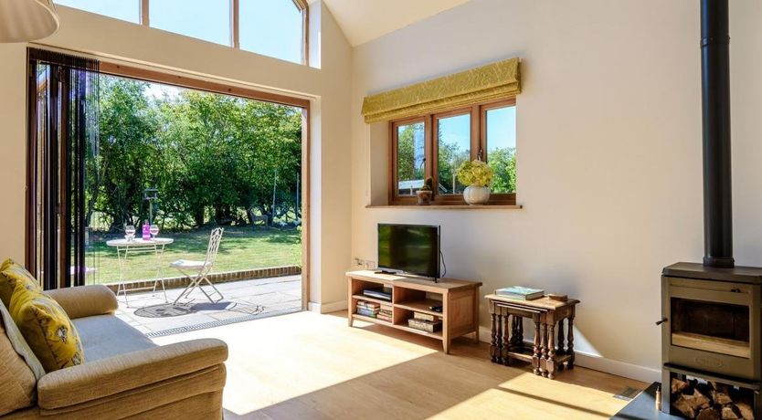 Photo of in Hurst Green (78940)