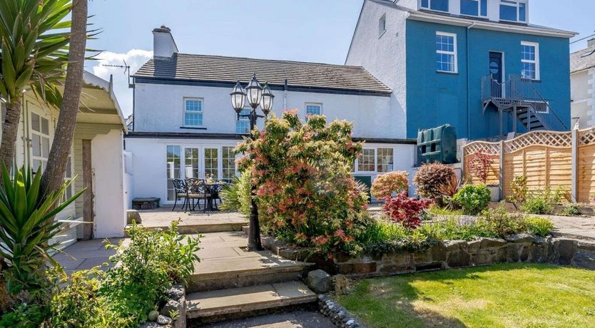 Photo of Cottage in West Wales