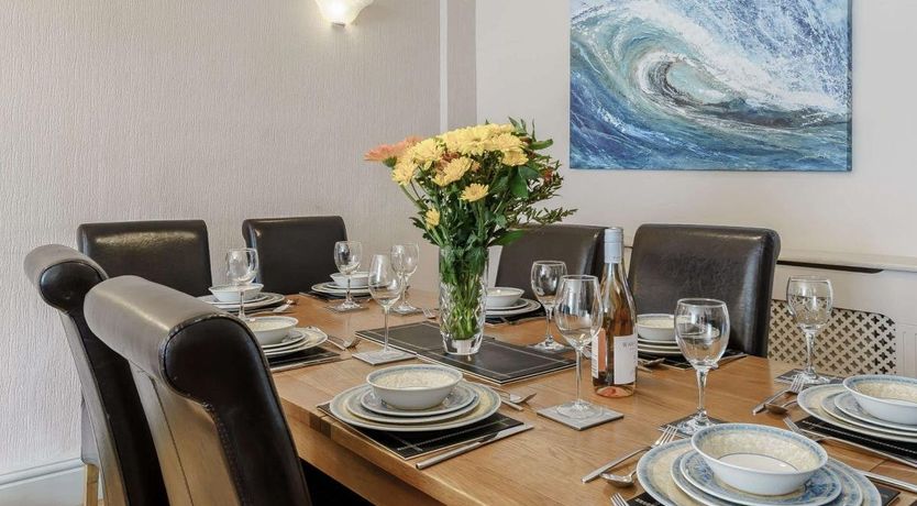 Photo of 4 Bed in New Quay