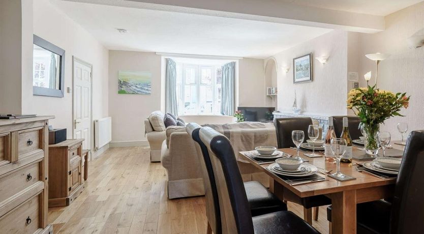 Photo of 4 Bed in New Quay