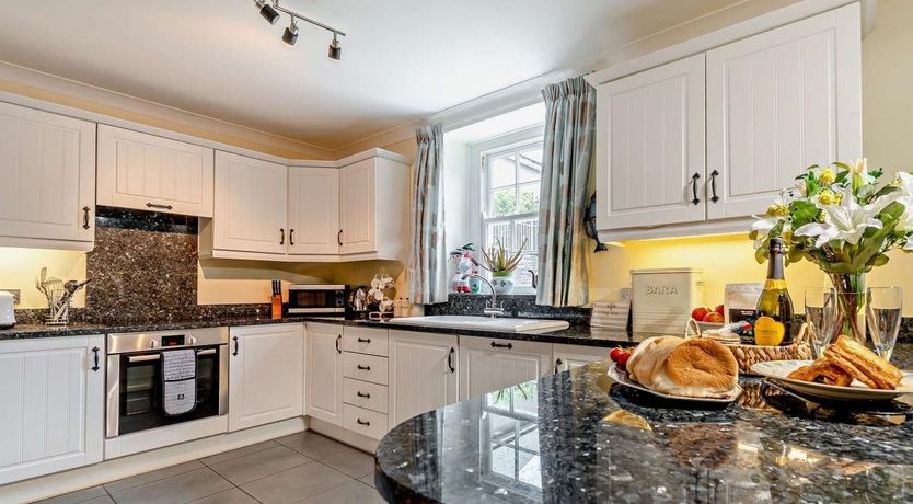 Photo of 3 Bed in Aberaeron