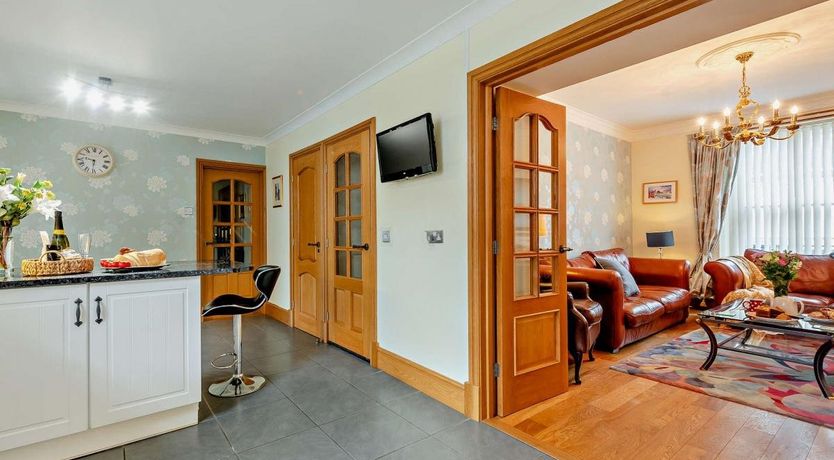 Photo of 3 Bed in Aberaeron