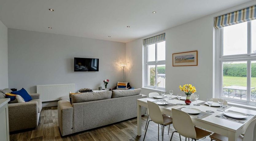 Photo of 3 Bed in Aberdovey