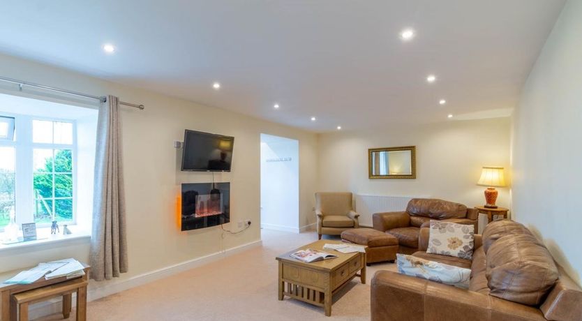 Photo of 4 Bed in Langtoft