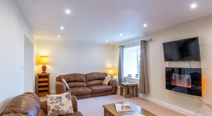 Photo of 4 Bed in Langtoft