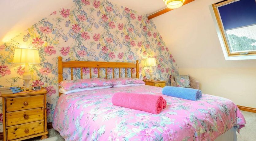 Photo of 1 Bed in Cantref