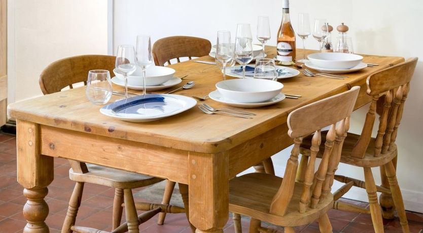 Photo of 2 Bed in Bampton