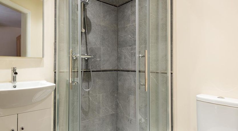 Photo of 2 Bed in Bampton