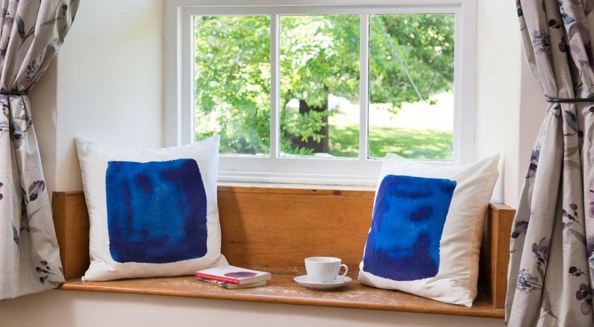 Photo of 2 Bed in Bampton