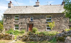 Photo of in Bampton (SZ271)