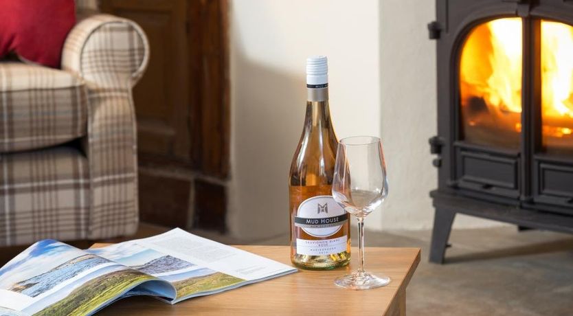 Photo of 2 Bed in Bampton