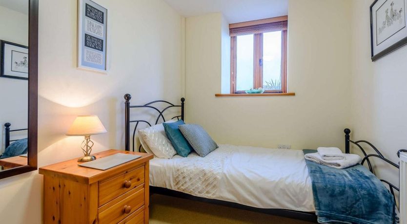 Photo of 3 Bed in Hartland