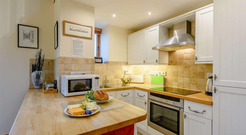 Photo of 3 Bed in Hartland