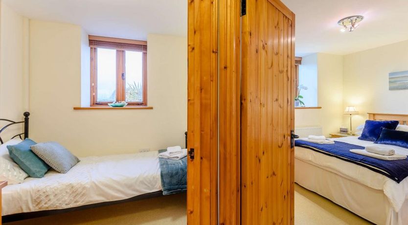 Photo of 3 Bed in Hartland