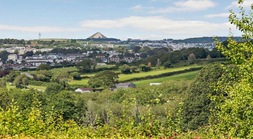 Photo of 1 Bed in St Austell