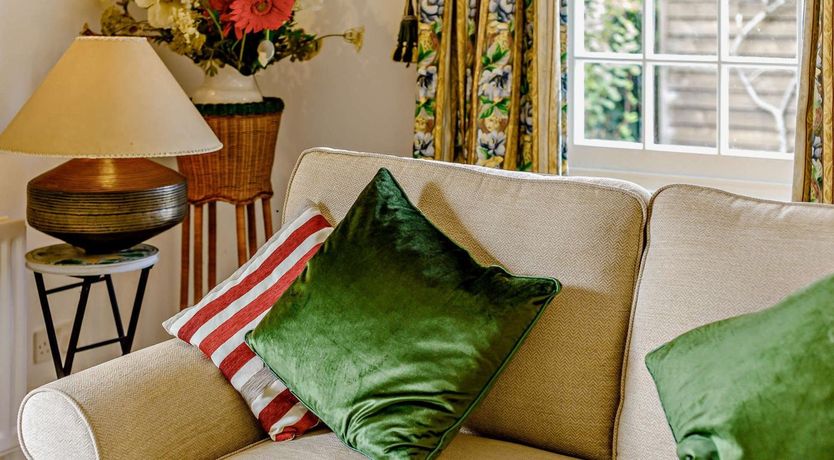 Photo of 1 Bed in St Austell