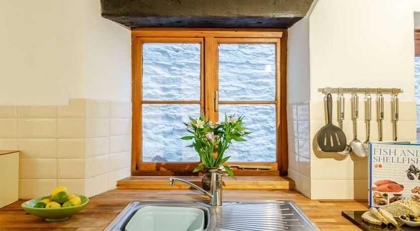 Photo of 4 Bed in Brixham